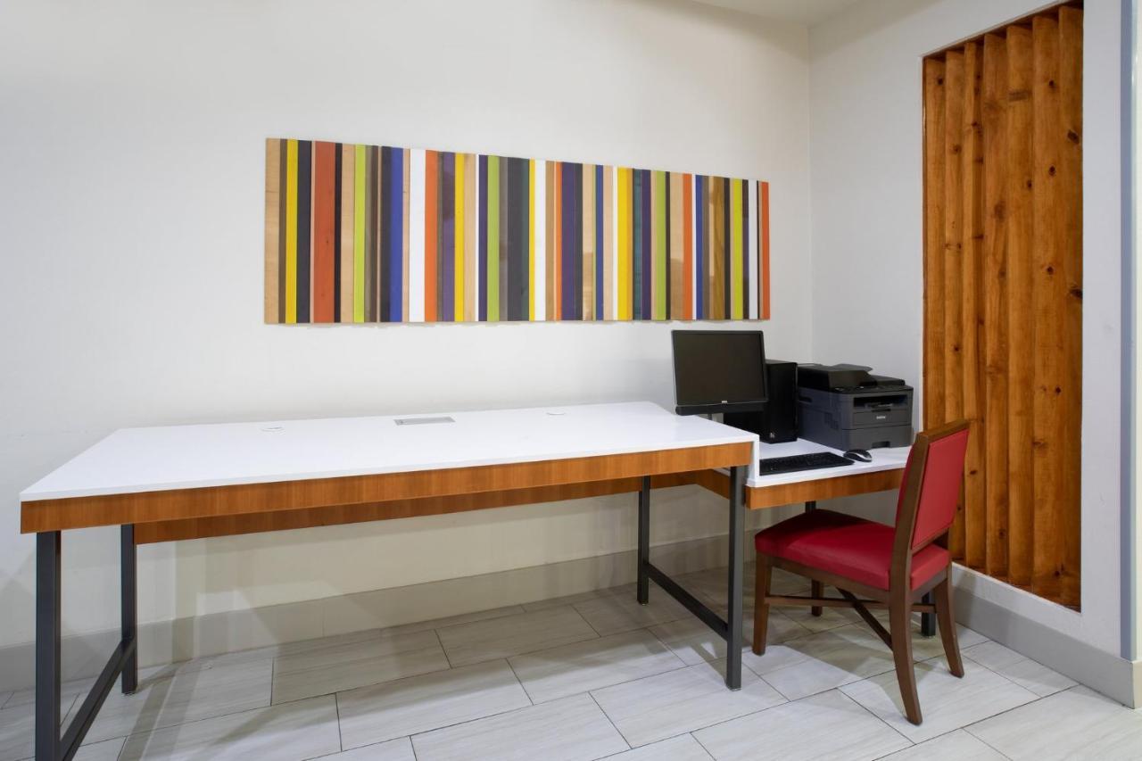 Holiday Inn Express & Suites Tucson By Ihg Exterior foto