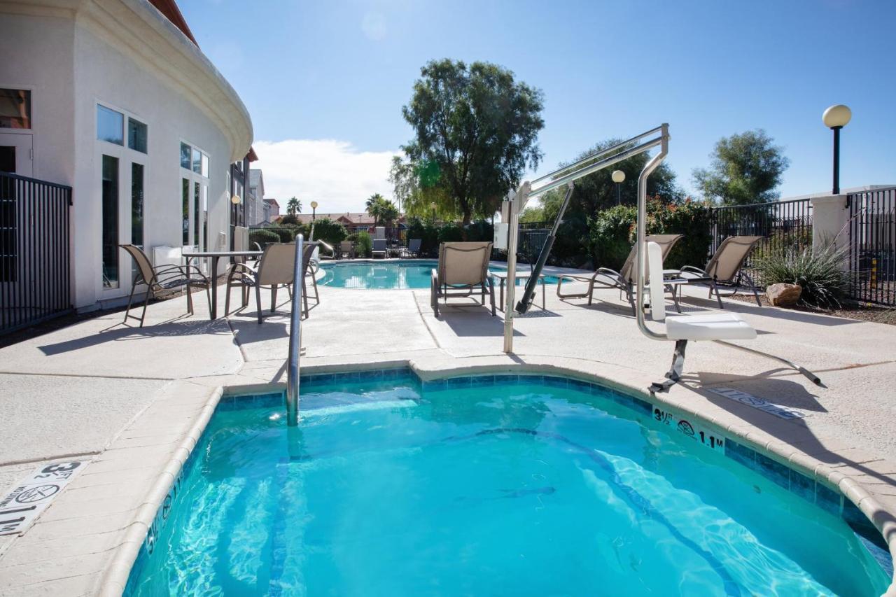 Holiday Inn Express & Suites Tucson By Ihg Exterior foto
